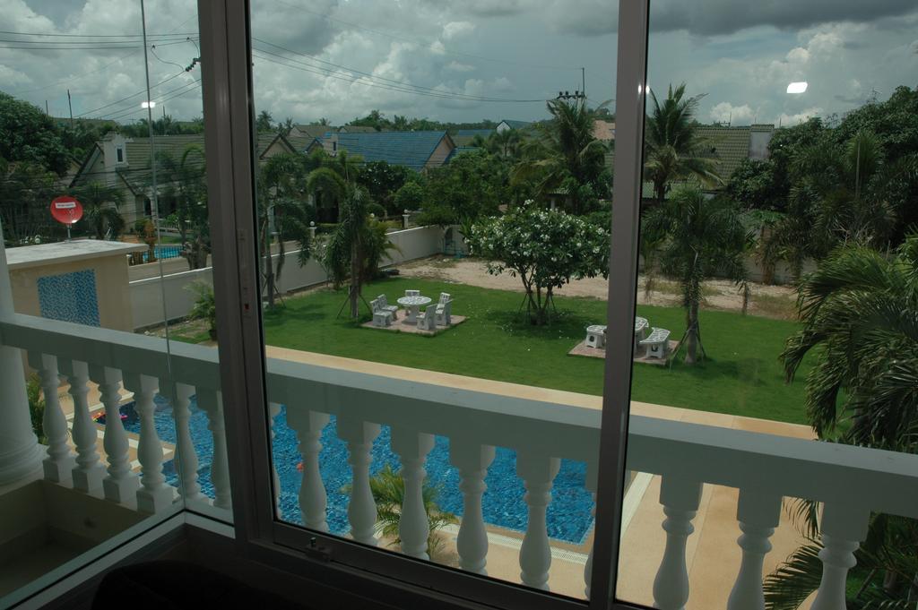East Shore Pattaya Resort Nong Prue Exterior foto